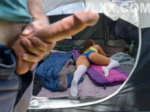 Chịch lút cán em Tây lồn khít đỏ au